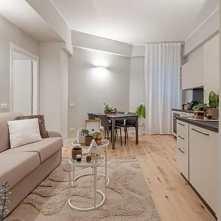 Apartment New! Duomo-san Siro - Super Cute Modern Apt, 15mins To Duomo!